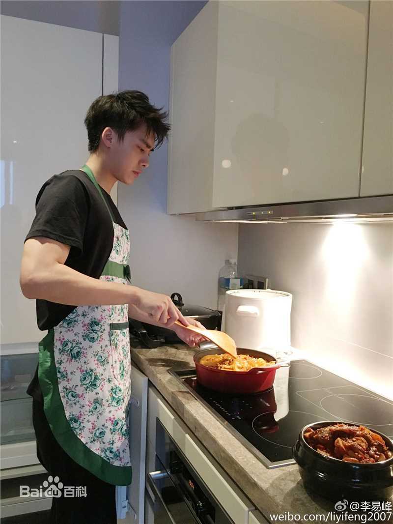 李易峰(Yifeng Li)生活图集4素颜照相册