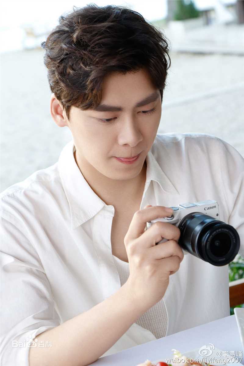 李易峰(Yifeng Li)生活图集3生活照