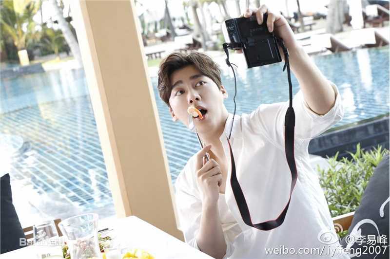 李易峰(Yifeng Li)生活图集3生活照
