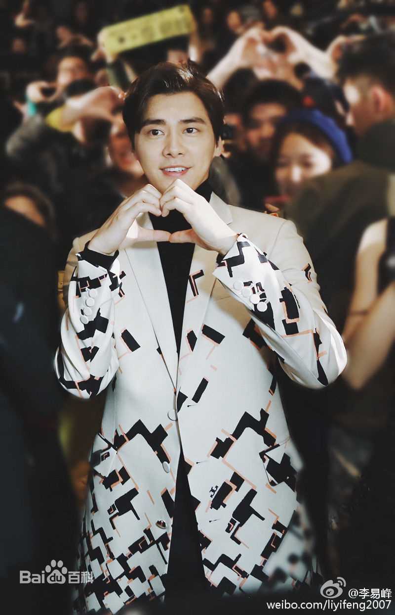 李易峰(Yifeng Li)生活图集3生活照