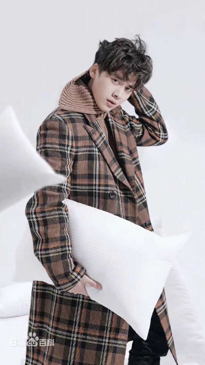 最新李易峰(Yifeng Li)性感图片