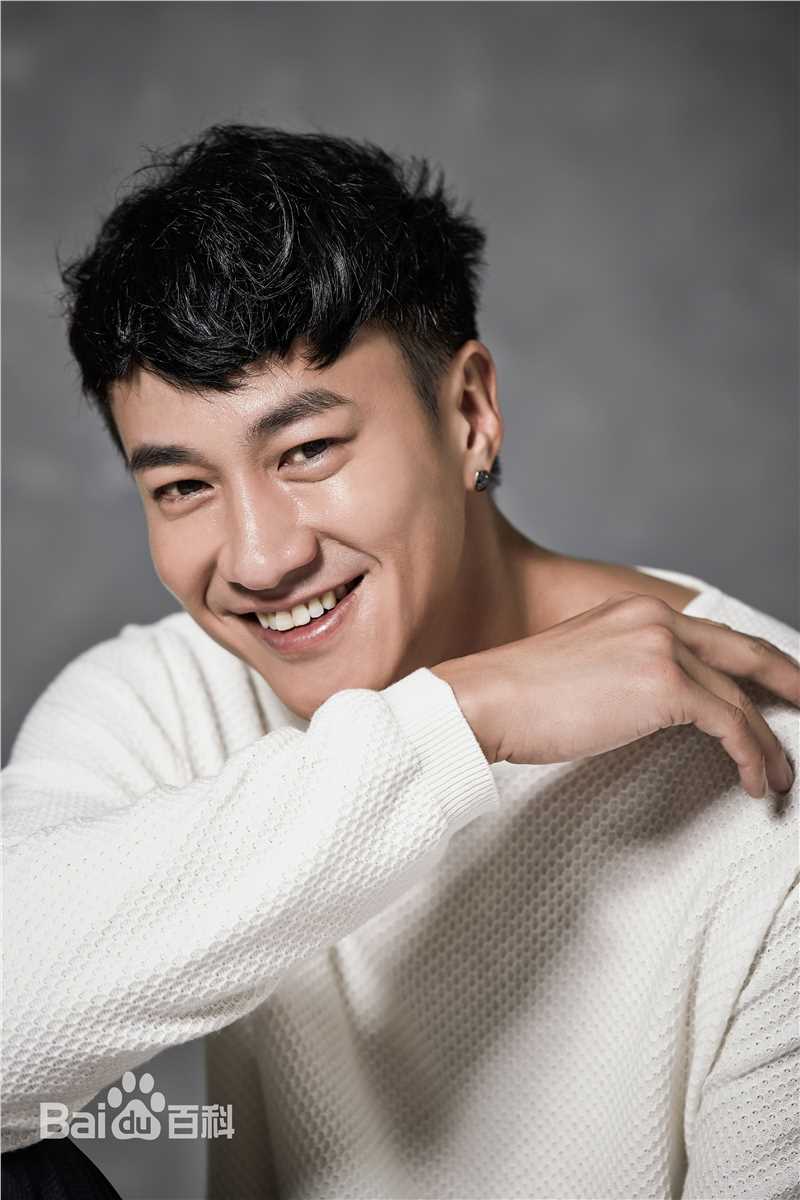 何润东(Peter Ho)宣传照性感图片壁纸