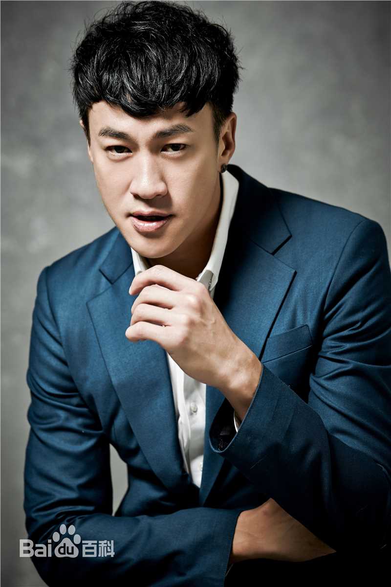 何润东(Peter Ho)宣传照性感图片壁纸