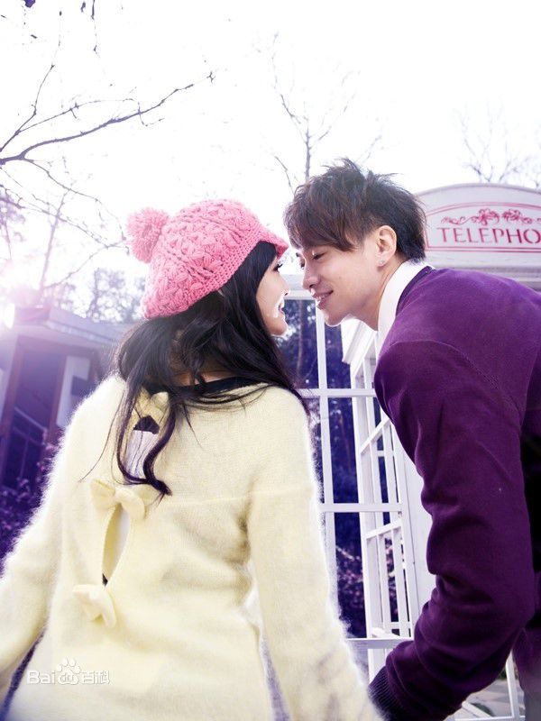 何润东(Peter Ho)婚纱照图片图集