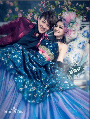 何润东(Peter Ho)婚纱照图片图集