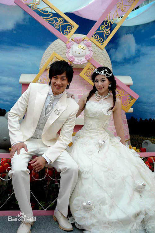 何润东(Peter Ho)婚纱照图片图集