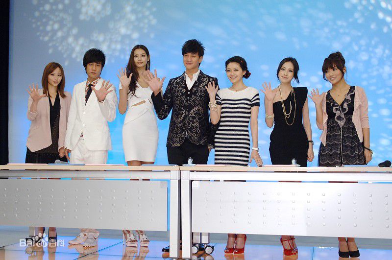 精选何润东(Peter Ho)在《泡沫之夏》首映礼及杀青酒会中的图册