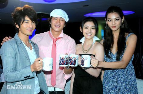 精选何润东(Peter Ho)在《泡沫之夏》首映礼及杀青酒会中的图册