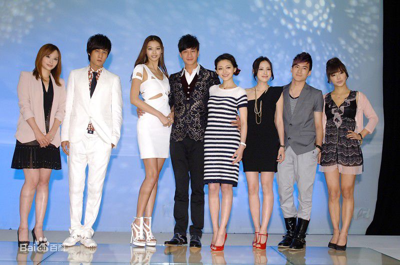 精选何润东(Peter Ho)在《泡沫之夏》首映礼及杀青酒会中的图册