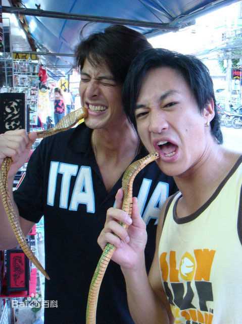 何润东(Peter Ho)生活照壁纸壁纸