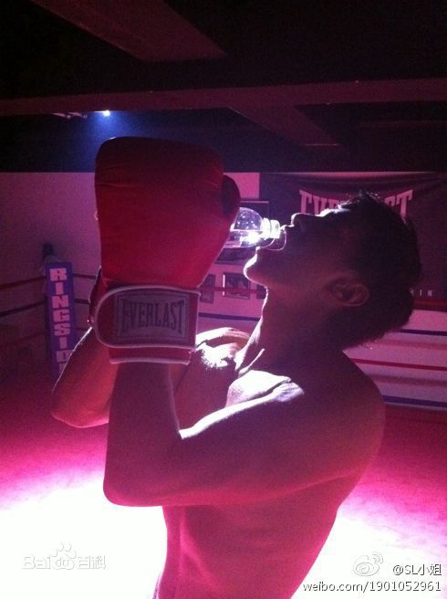 高清何润东(Peter Ho)精彩图册