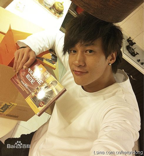 高清何润东(Peter Ho)精彩图册