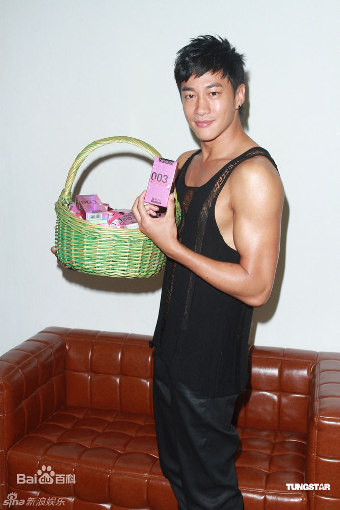 何润东(Peter Ho)精彩图册