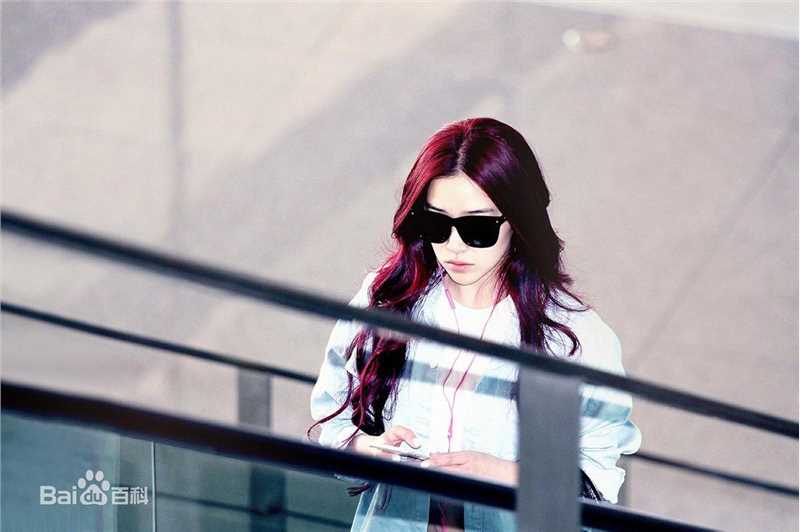 阚清子(Adi)时尚街拍图前后照片