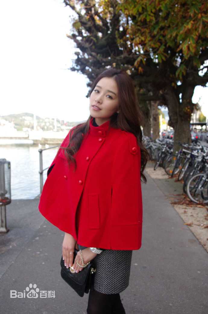 精选阚清子(Adi)在《璀璨人生》饰叶琳中的图册