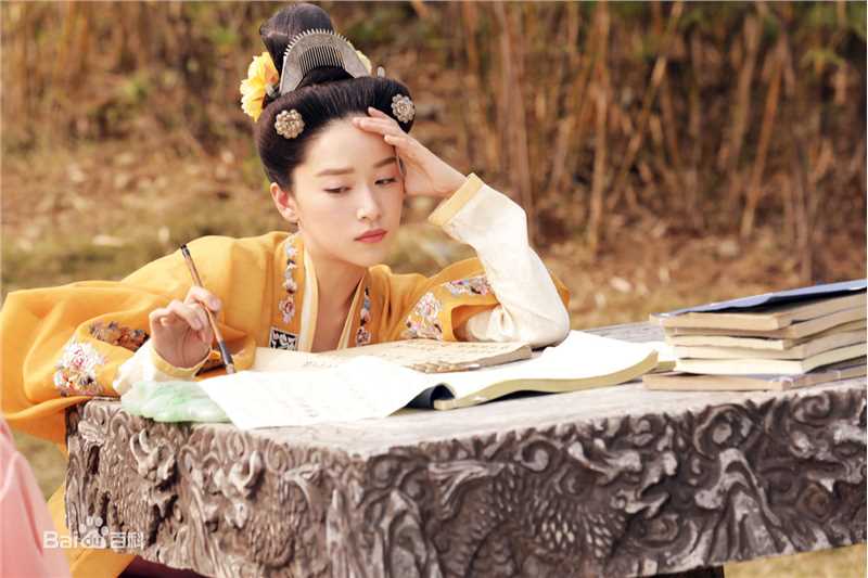 最新阚清子(Adi)在《全员加速中》饰楚玉中的壁纸