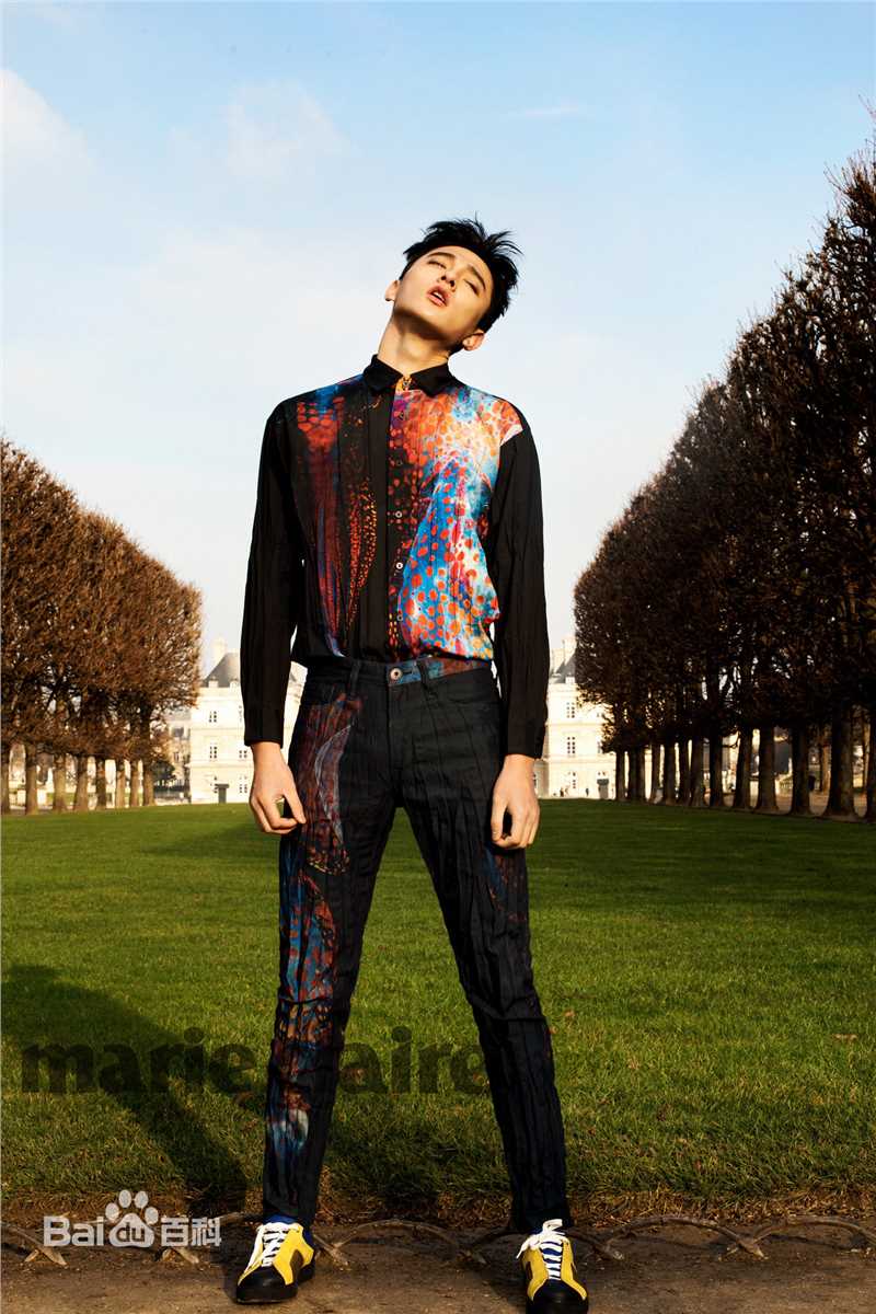 于小彤(Jim)巴黎米兰时装周壁纸壁纸