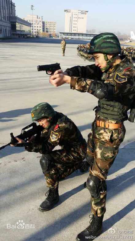 于小彤(Jim)防务精英之星兵报到生活照相册