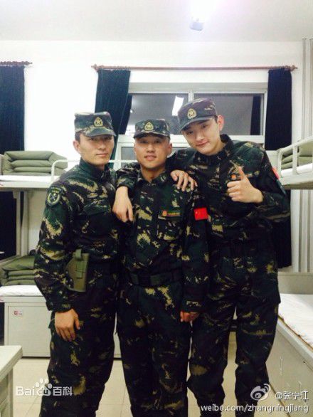 于小彤(Jim)防务精英之星兵报到生活照相册