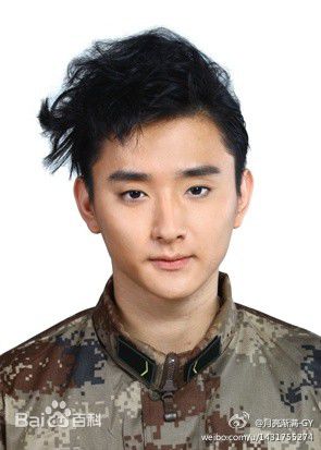 于小彤(Jim)防务精英之星兵报到生活照相册