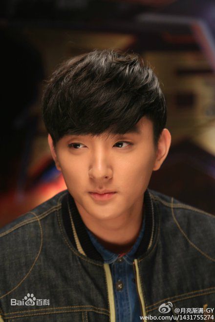 于小彤(Jim)防务精英之星兵报到生活照相册