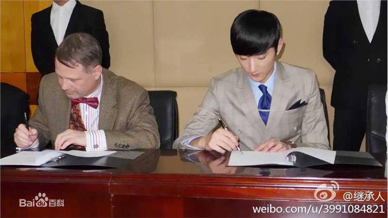 于小彤(Jim)亿万继承人图册