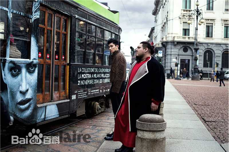 于小彤(Jim)精选杂志街拍时装周图片合辑图册