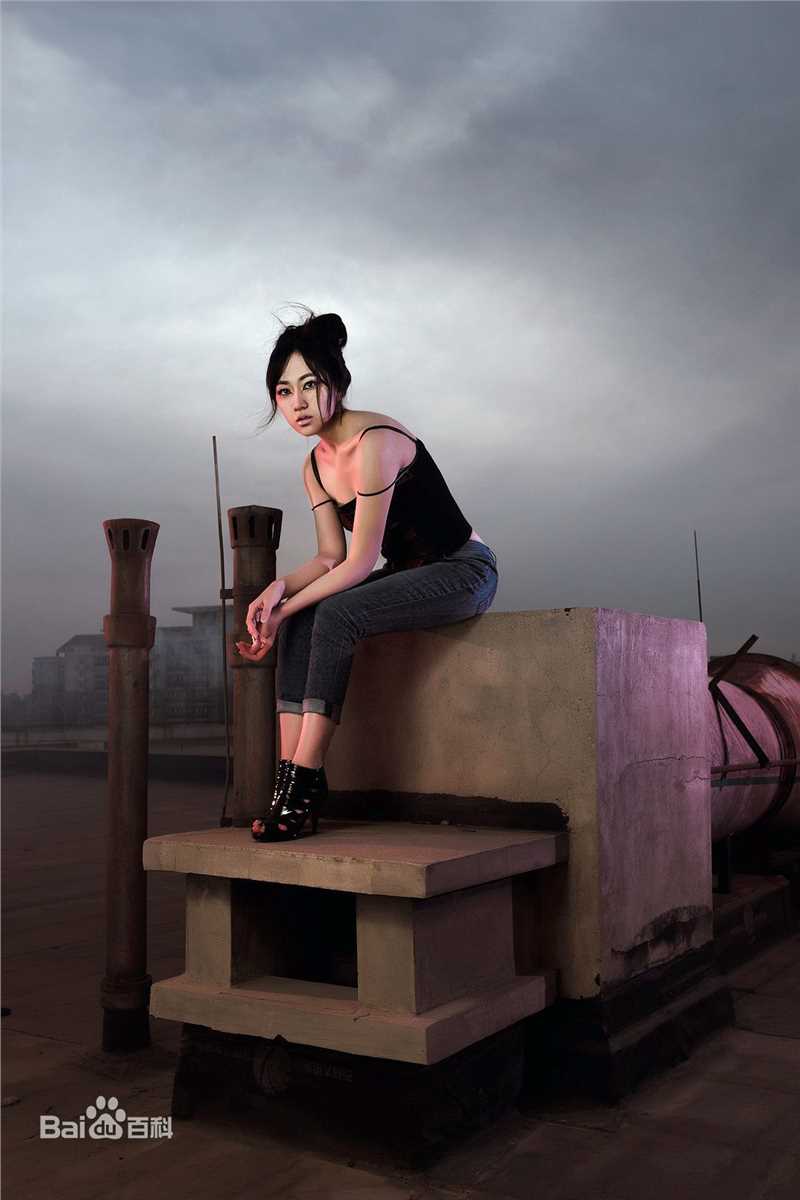 王欢高清照图集