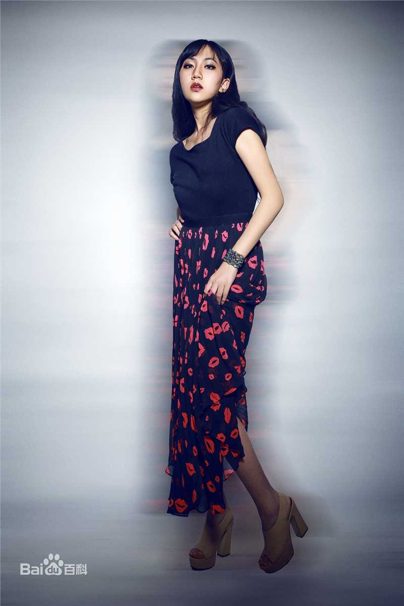 王欢高清照图集