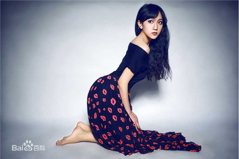 王欢高清照图集