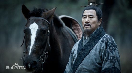 杨立新饰演萧何素颜照壁纸