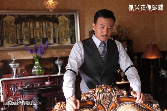 最优质胡军(Hu Jun)在出演《像火花像蝴蝶》中的相册