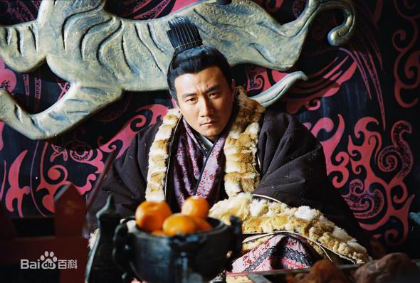 胡军(Hu Jun)饰演的项羽前后照片