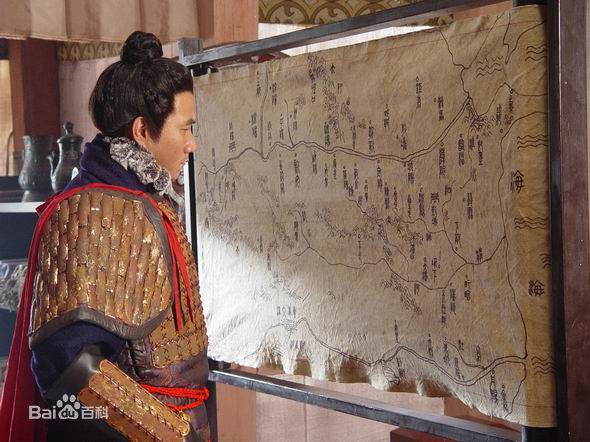 胡军(Hu Jun)饰演的项羽前后照片