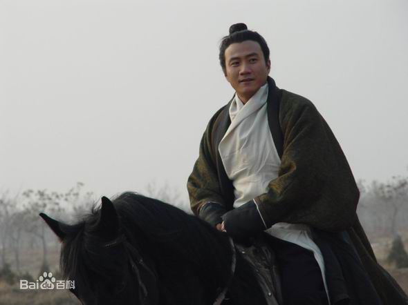 胡军(Hu Jun)饰演的项羽前后照片