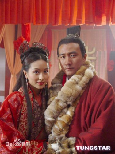 胡军(Hu Jun)饰演的项羽前后照片