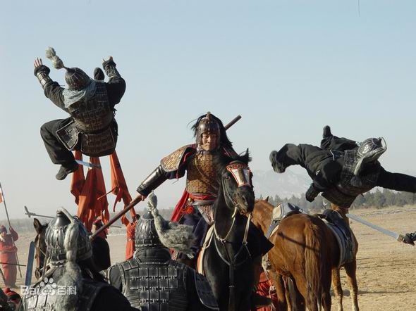 胡军(Hu Jun)饰演的项羽前后照片