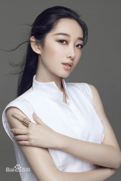 蒋梦婕平面时尚图素颜照壁纸