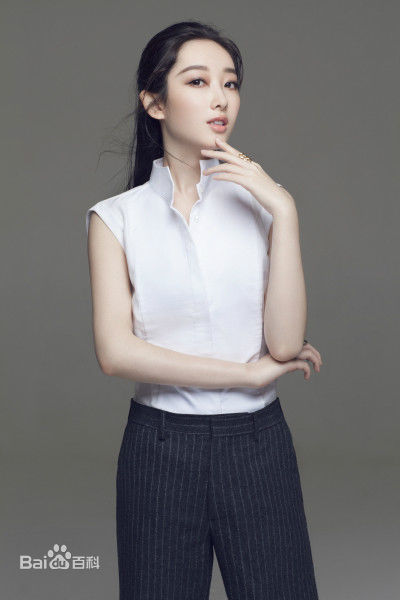 蒋梦婕平面时尚图素颜照壁纸