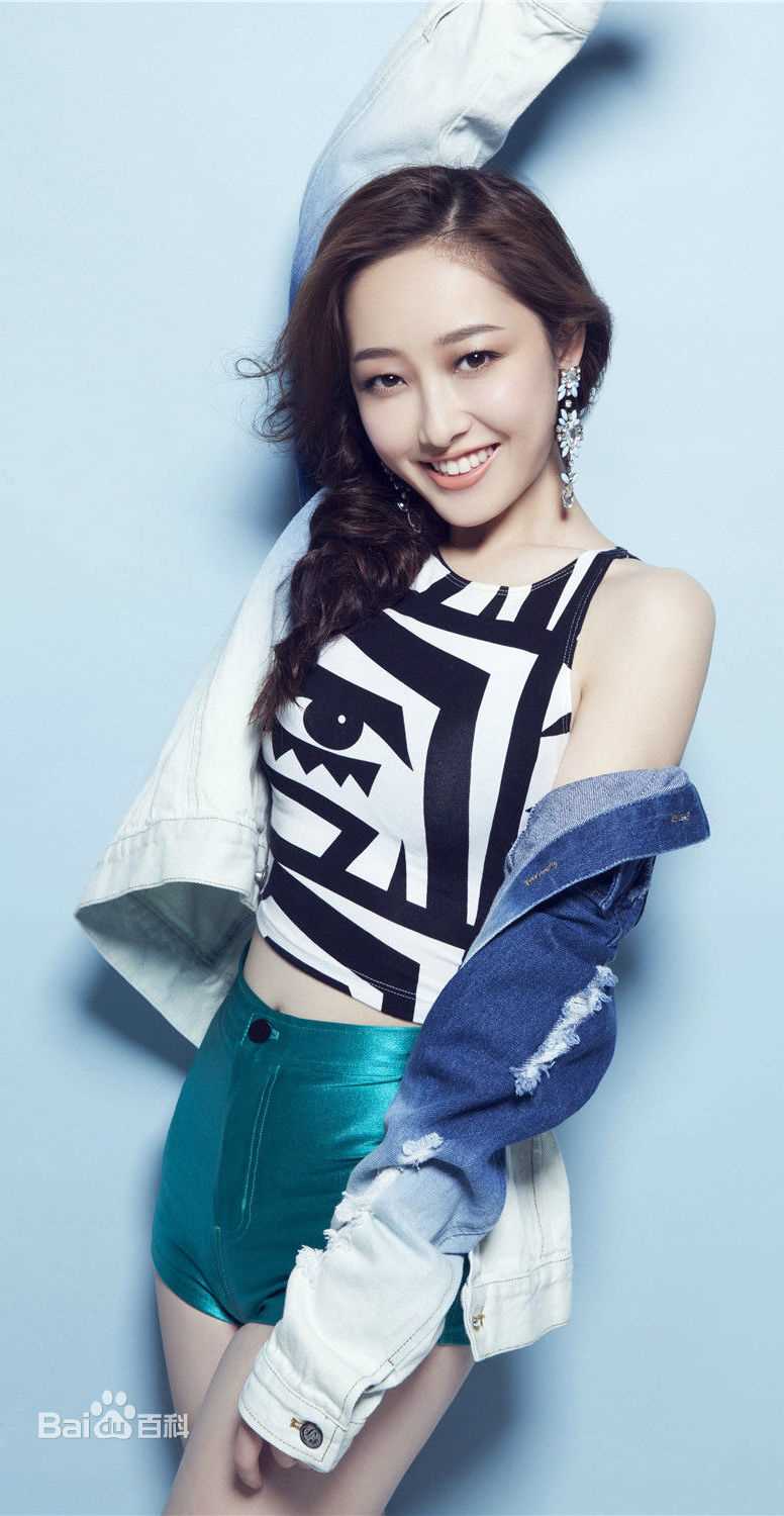 蒋梦婕前后照片