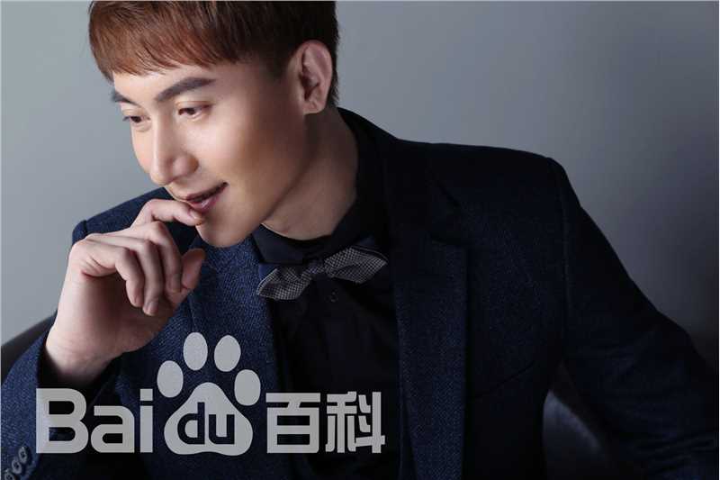 王龙华(Henry)最全壁纸