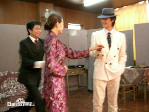 王龙华(Henry)话剧最新剧照