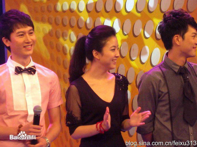 王龙华(Henry)参加活动性感图片图集