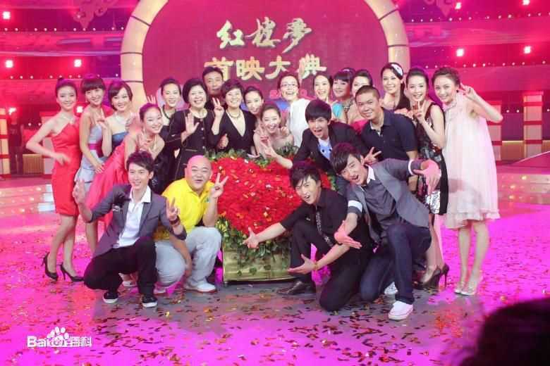 王龙华(Henry)参加活动性感图片图集