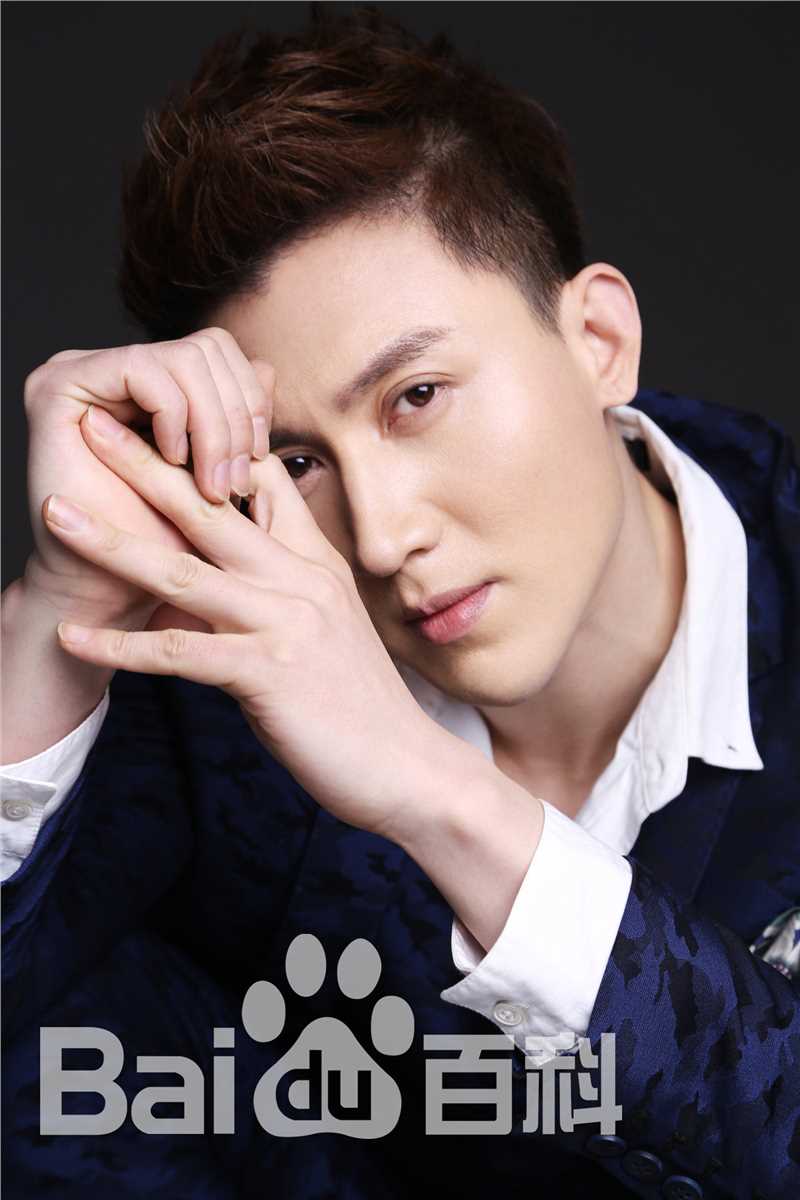 王龙华(Henry)最优质高冷相册