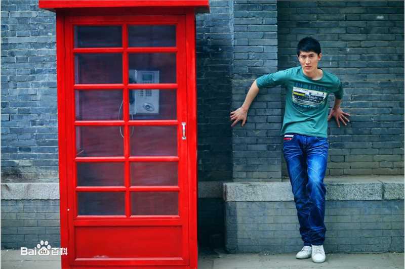 王龙华(Henry)《都是兄弟》高清剧照