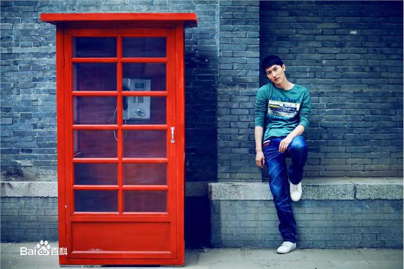 王龙华(Henry)《都是兄弟》高清剧照