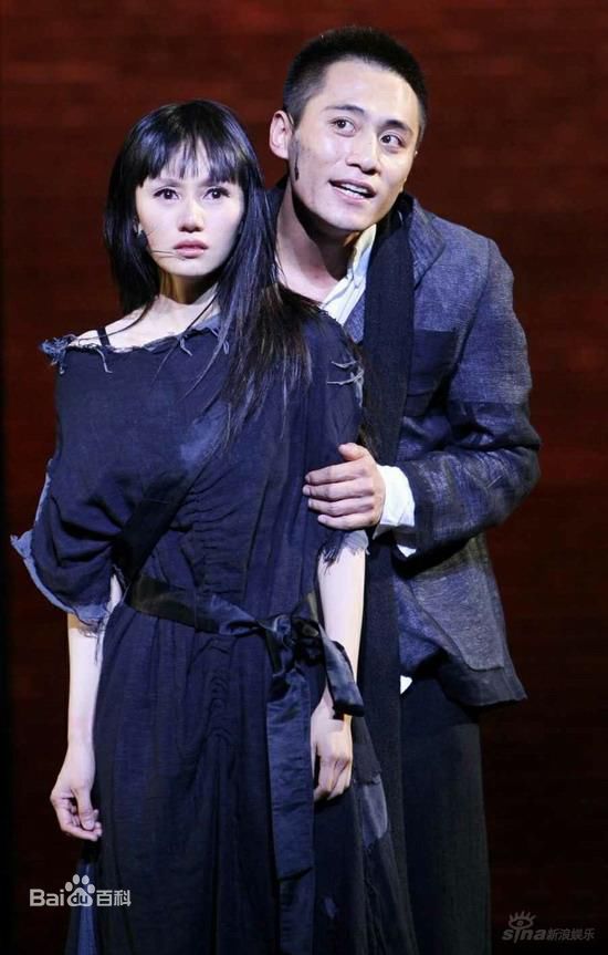 最全袁泉(Yolanda)在话剧《琥珀》中的壁纸