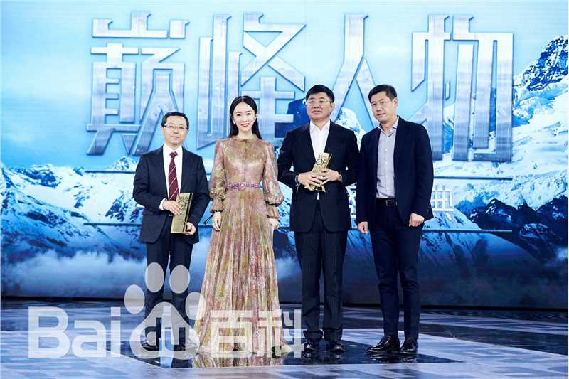 杜江(Du Jiang)芭莎男士巅峰人物活动图册