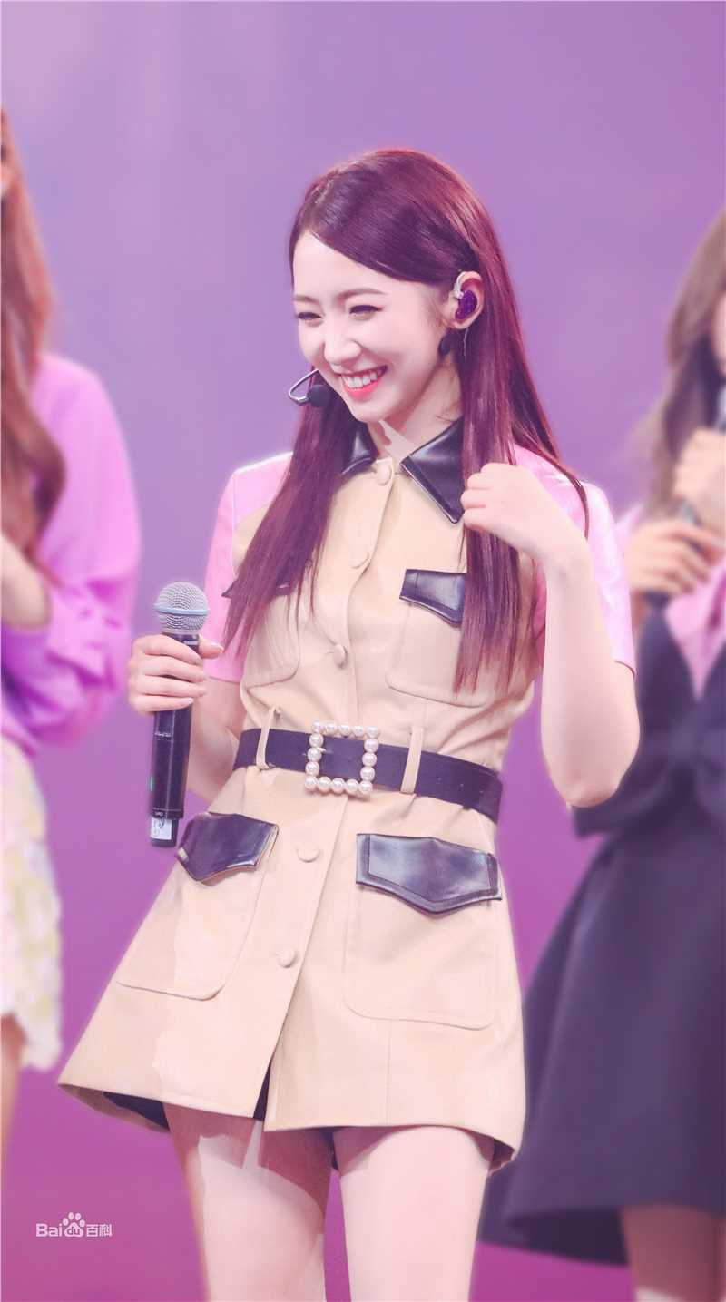 孟美岐(Meng Mei Qi、)舞台照图册